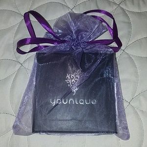 *Exclusive* Younique Compact Mirror!